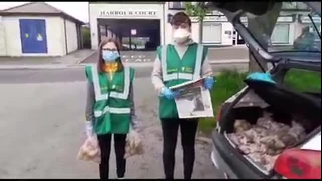 Young Irish Patriots Leading the way in Mullingar delivering food aid!