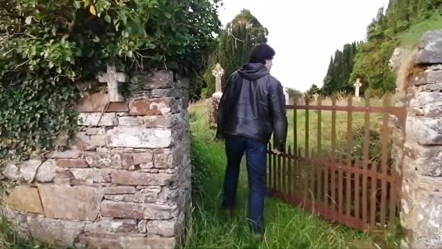 Síol na hÉireann vistit anciet site at  Cluain Laoigh, Lifford Co. Donegal